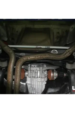 Ultra Racing Rear Lower Brace A - A6 (C7) 3.0 TDI Quattro 2010- Viral