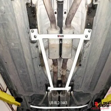 Ultra Racing Rear Lower Brace - A6 (C6) 2.4/3.2/4.2 Quattro 2004-2011 Factory Price