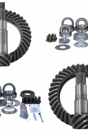Revolution Gear & Axle 96-04 Jeep Grand Cherokee Dana 44 Rear Timken Bearing 4.88 Ratio Gear Package Fan Favorite