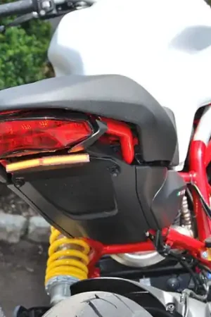 Free Shipping New Rage Cycles 2017-2024 Ducati Monster 797/1200/Anniversario Fender Eliminator Kit - Amber