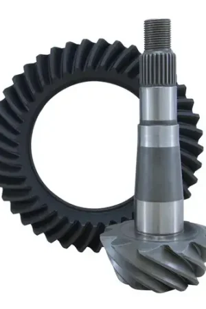 Yukon Gear & Axle High Performance Gear Set For Chrysler 8.25in in a 3.90 Ratio Latest
